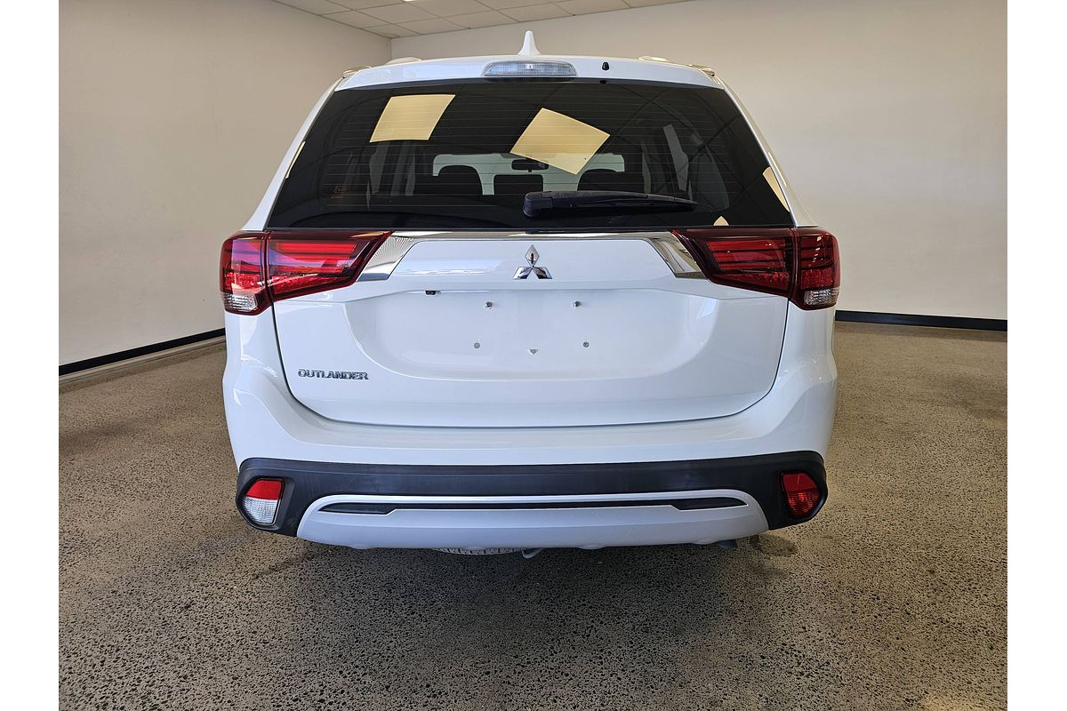2018 Mitsubishi Outlander ES ZL