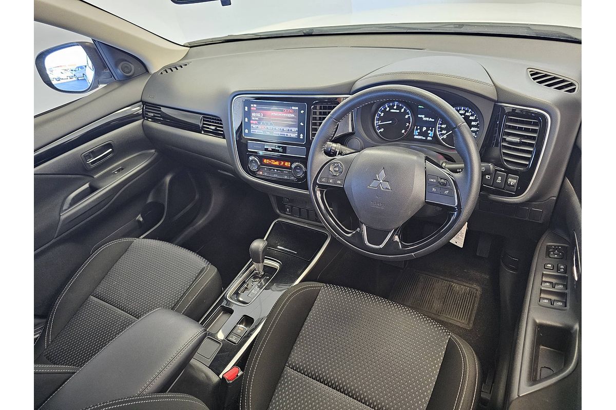 2018 Mitsubishi Outlander ES ZL
