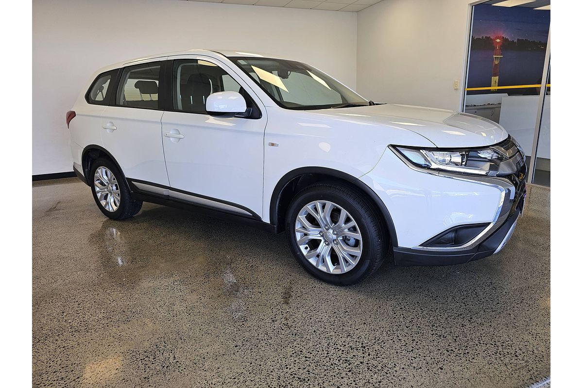 2021 Mitsubishi Outlander ES ZL
