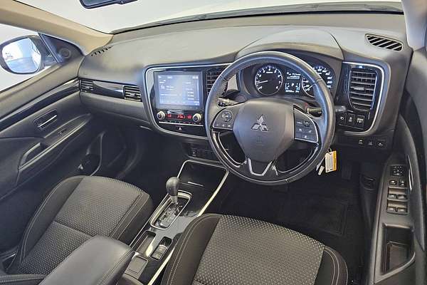 2021 Mitsubishi Outlander ES ZL