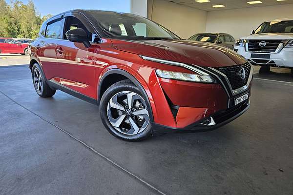2023 Nissan QASHQAI ST+ J12