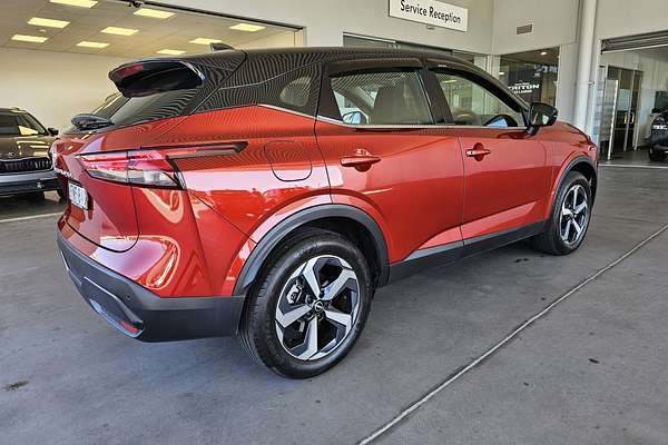 2023 Nissan QASHQAI ST+ J12