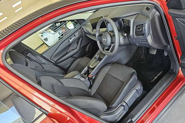 2023 Nissan QASHQAI ST+ J12