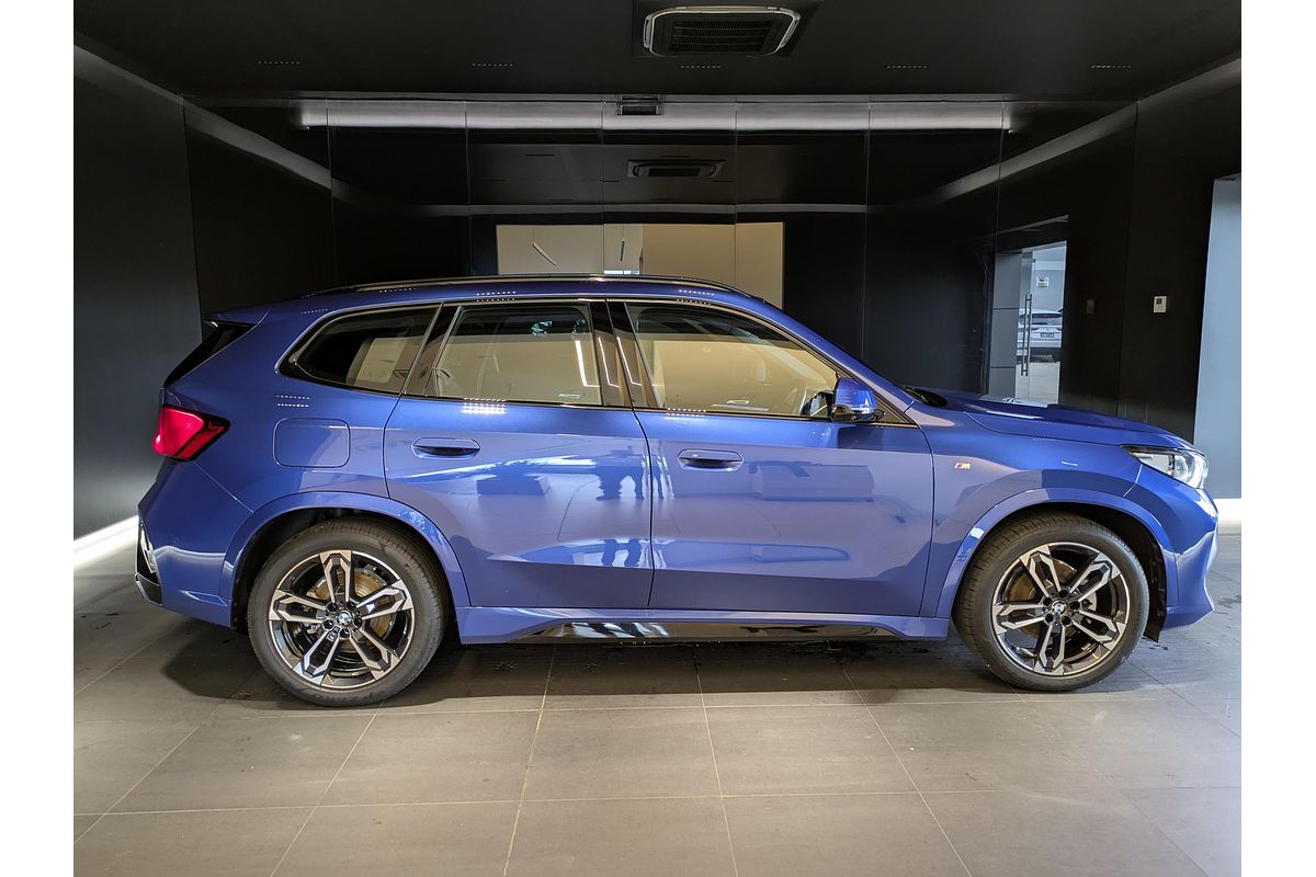 2023 BMW X1 xDrive20i M Sport U11