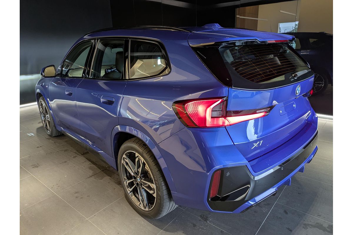 2023 BMW X1 xDrive20i M Sport U11