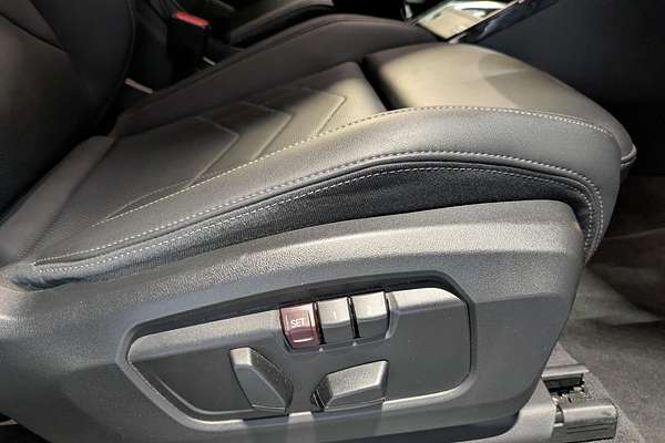 2023 BMW X1 xDrive20i M Sport U11