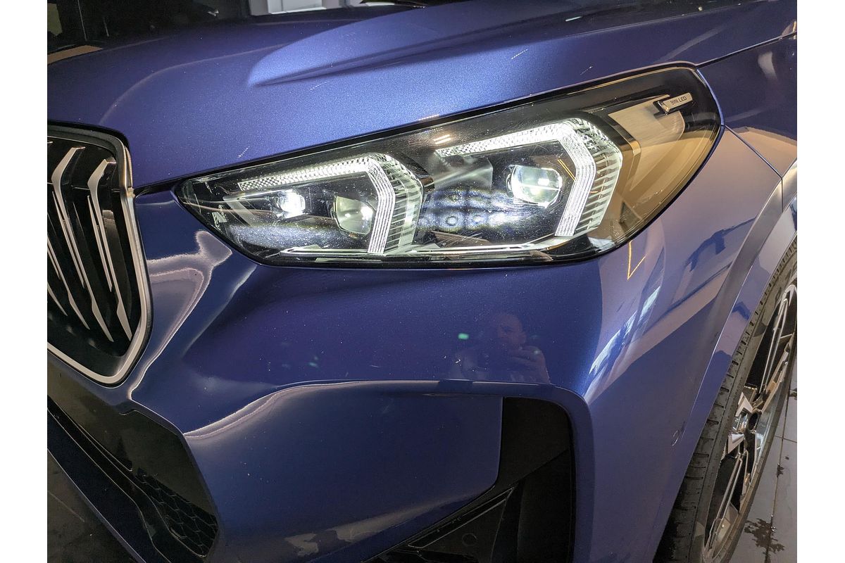 2023 BMW X1 xDrive20i M Sport U11