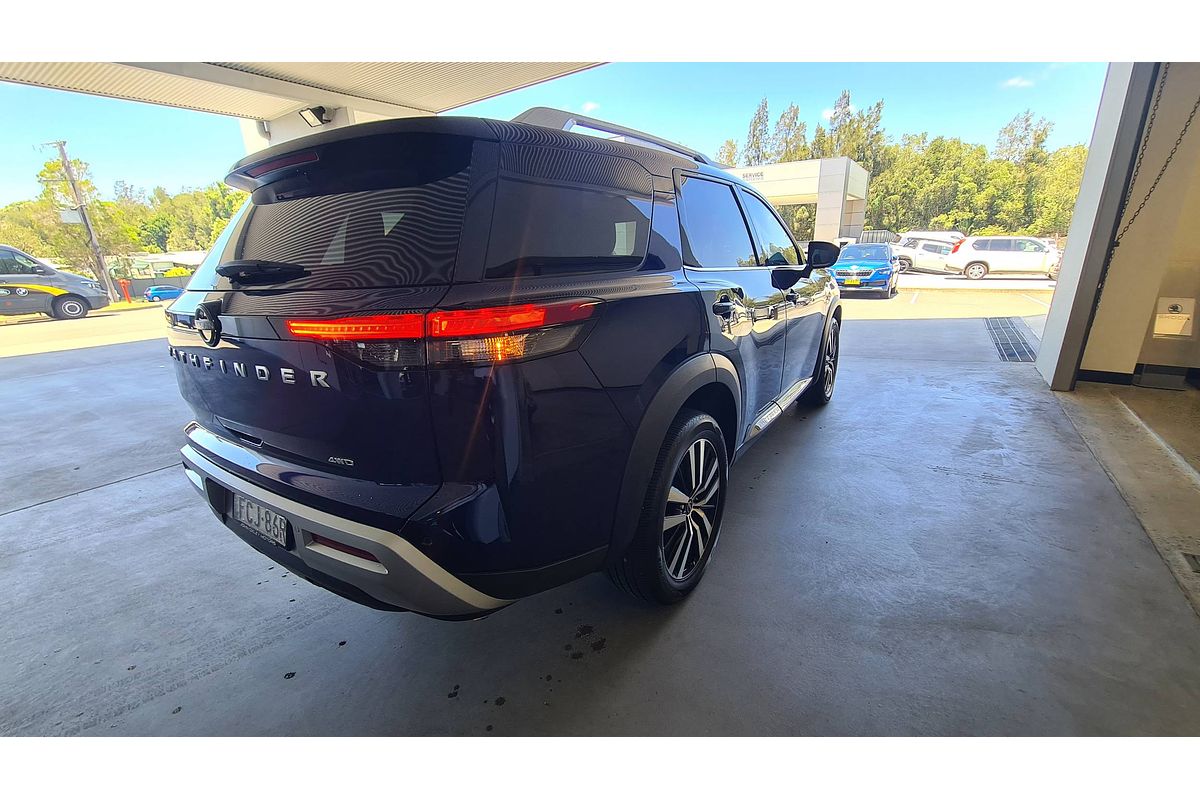 2023 Nissan Pathfinder Ti-L R53