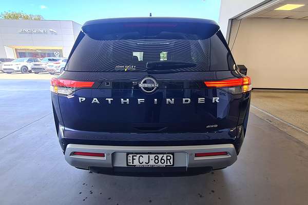 2023 Nissan Pathfinder Ti-L R53