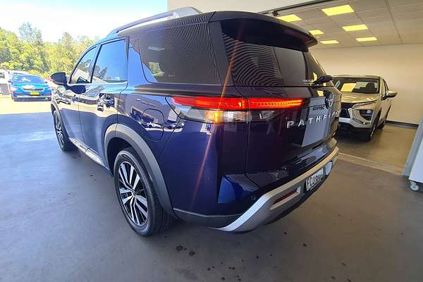 2023 Nissan Pathfinder Ti-L R53