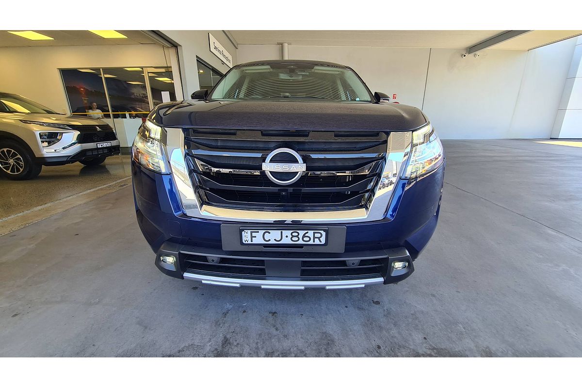 2023 Nissan Pathfinder Ti-L R53