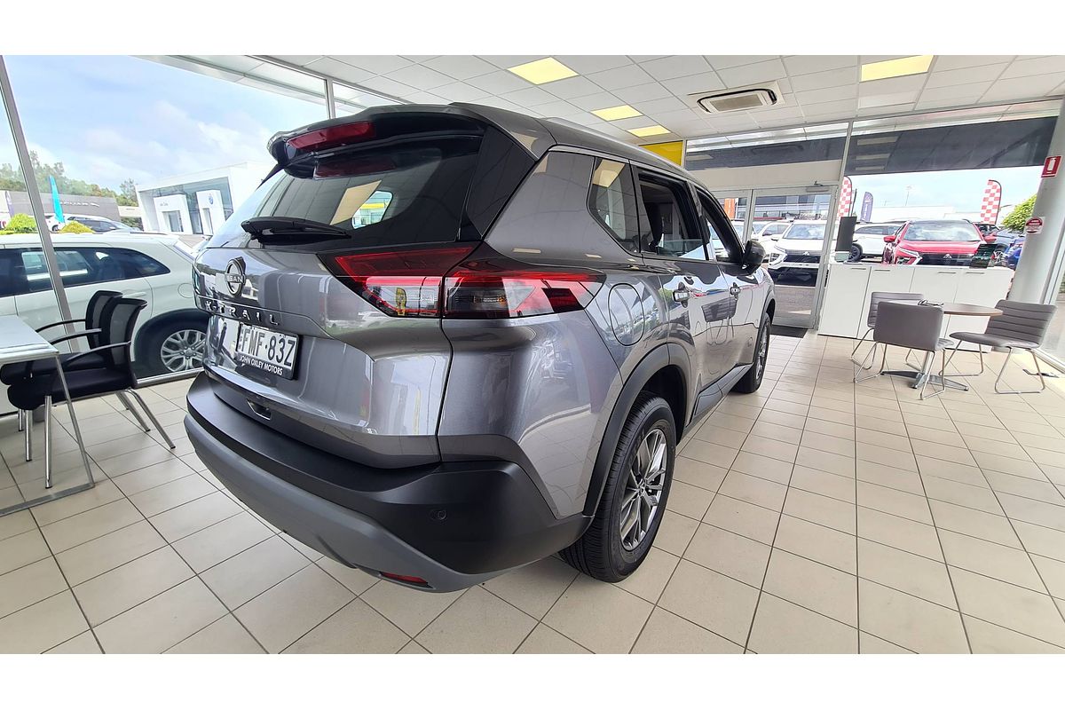 2024 Nissan X-TRAIL ST T33