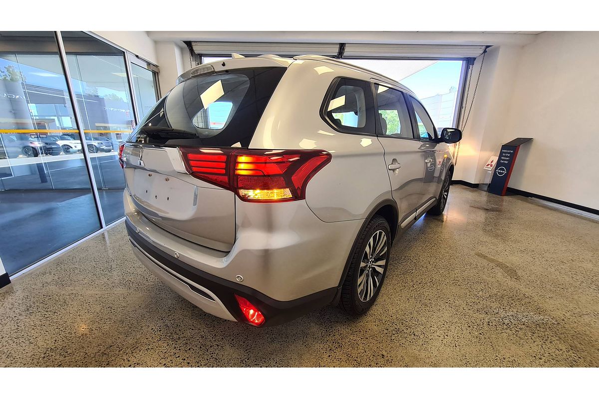 2018 Mitsubishi Outlander ES ADAS ZL