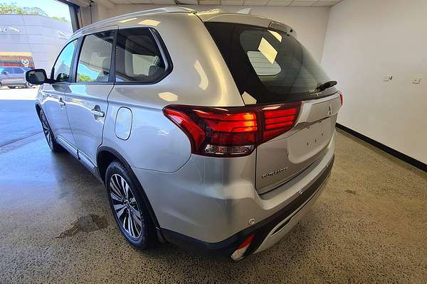2018 Mitsubishi Outlander ES ADAS ZL