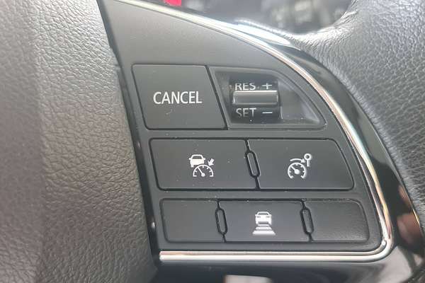 2018 Mitsubishi Outlander ES ADAS ZL