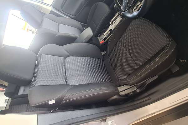 2018 Mitsubishi Outlander ES ADAS ZL