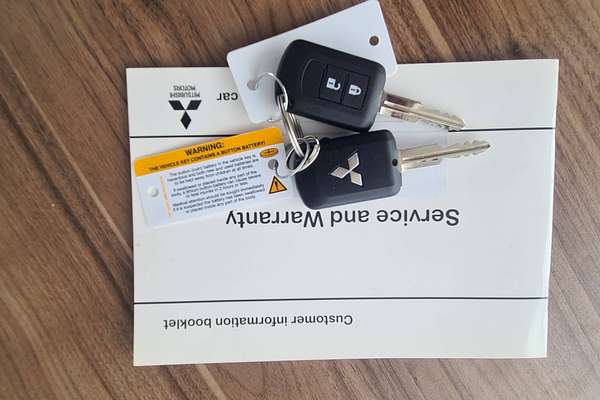 2018 Mitsubishi Outlander ES ADAS ZL