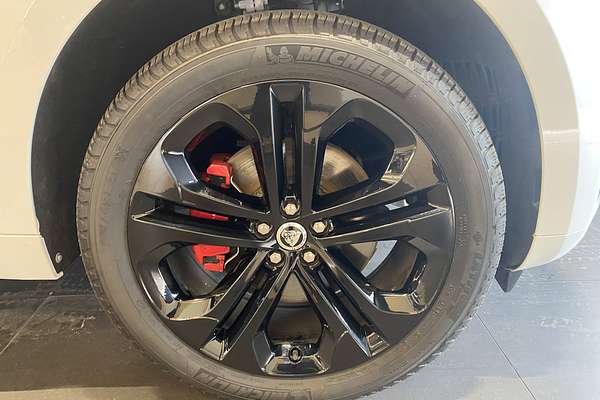2023 Jaguar F-PACE P250 R-Dynamic SE X761