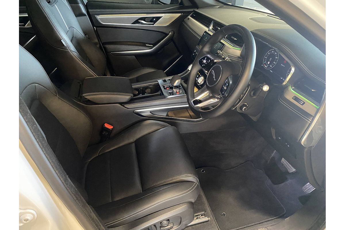 2023 Jaguar F-PACE P250 R-Dynamic SE X761