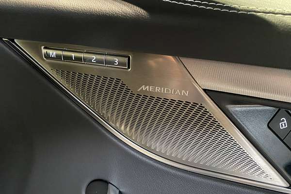 2023 Jaguar F-PACE P250 R-Dynamic SE X761