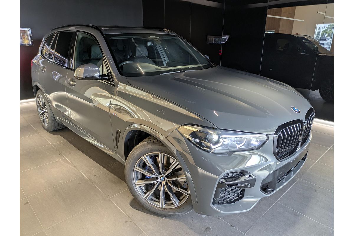 2023 BMW X5 xDrive30d M Sport G05
