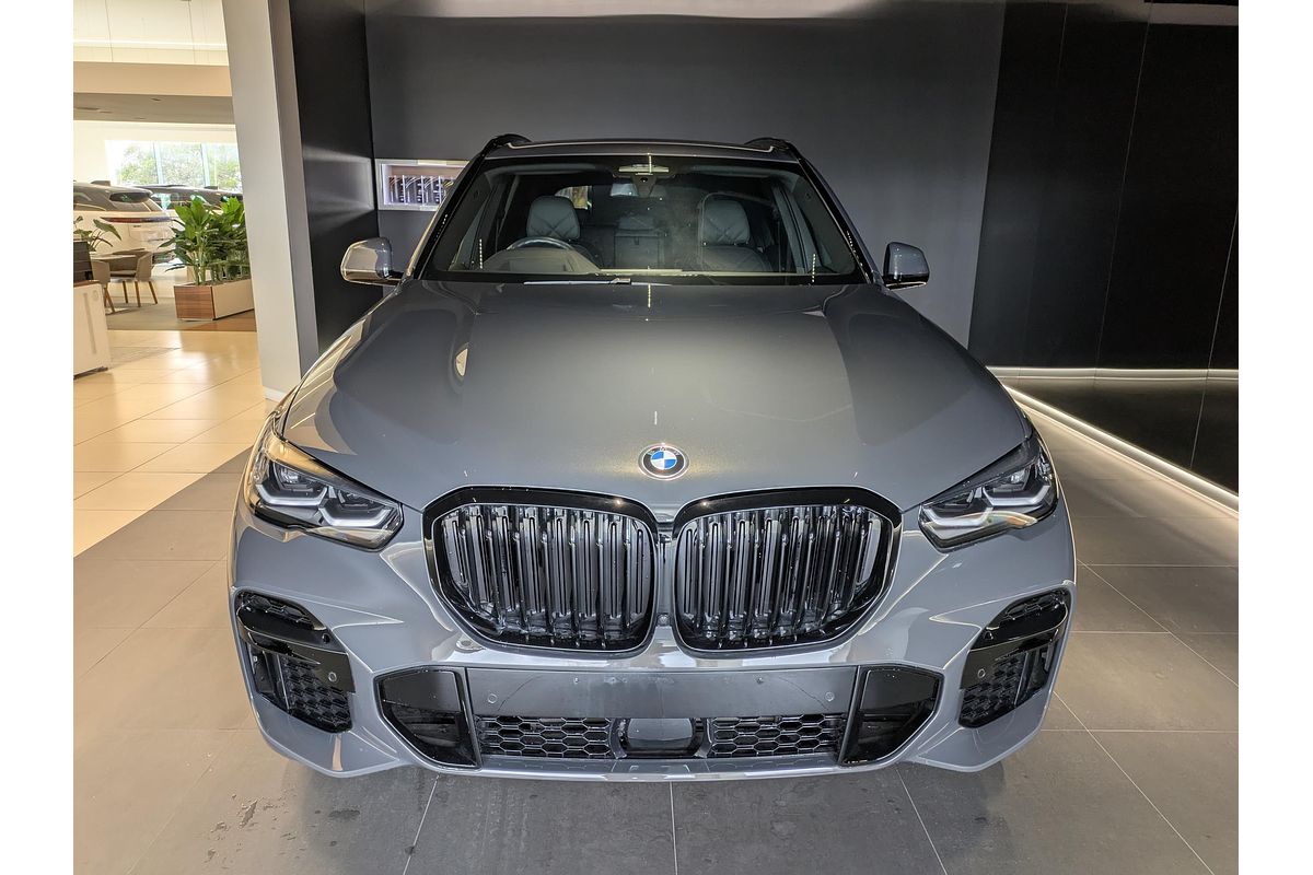 2023 BMW X5 xDrive30d M Sport G05