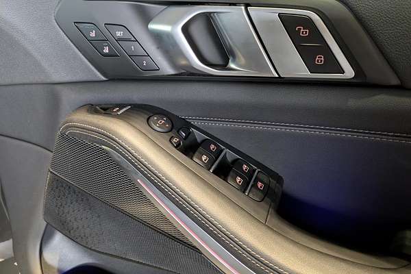 2023 BMW X5 xDrive30d M Sport G05