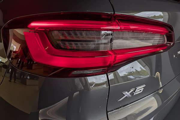 2023 BMW X5 xDrive30d M Sport G05