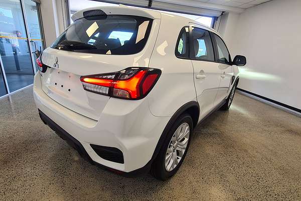 2022 Mitsubishi ASX ES XD