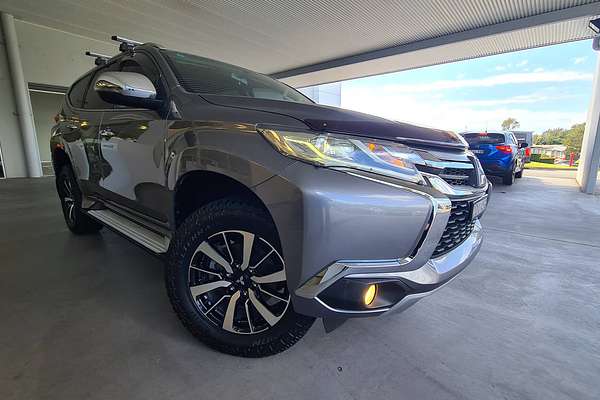 2015 Mitsubishi Pajero Sport GLX QE