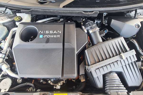 2024 Nissan X-TRAIL ST-L e-POWER T33
