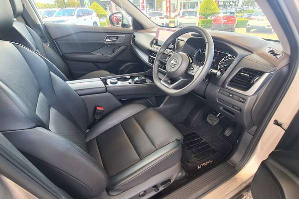 2024 Nissan X-TRAIL ST-L e-POWER T33