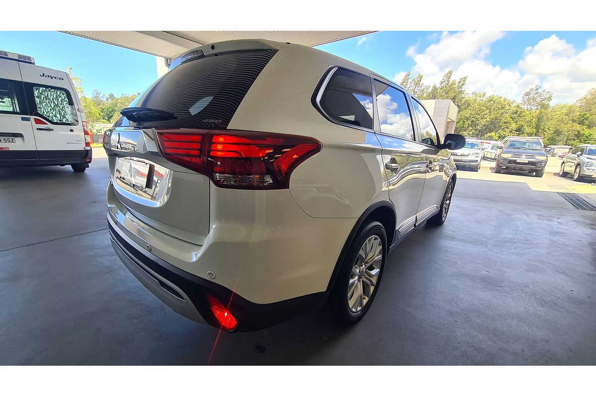 2021 Mitsubishi Outlander ES ZL