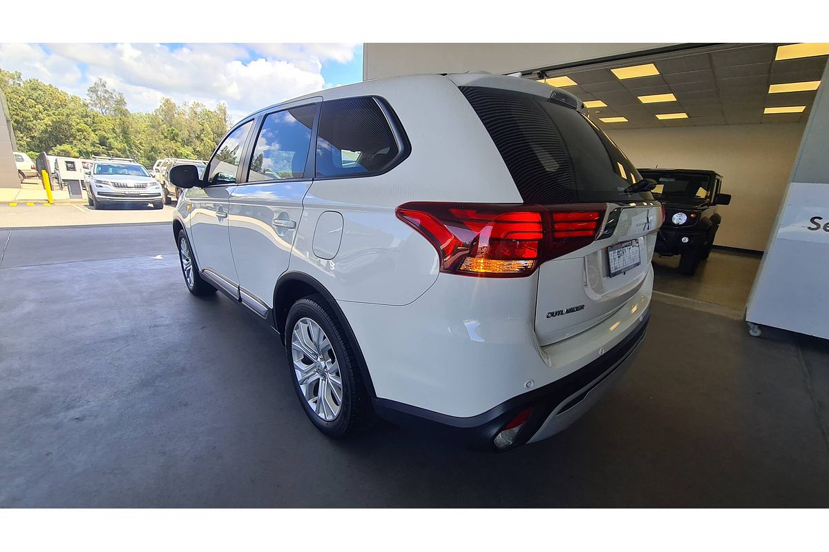 2021 Mitsubishi Outlander ES ZL