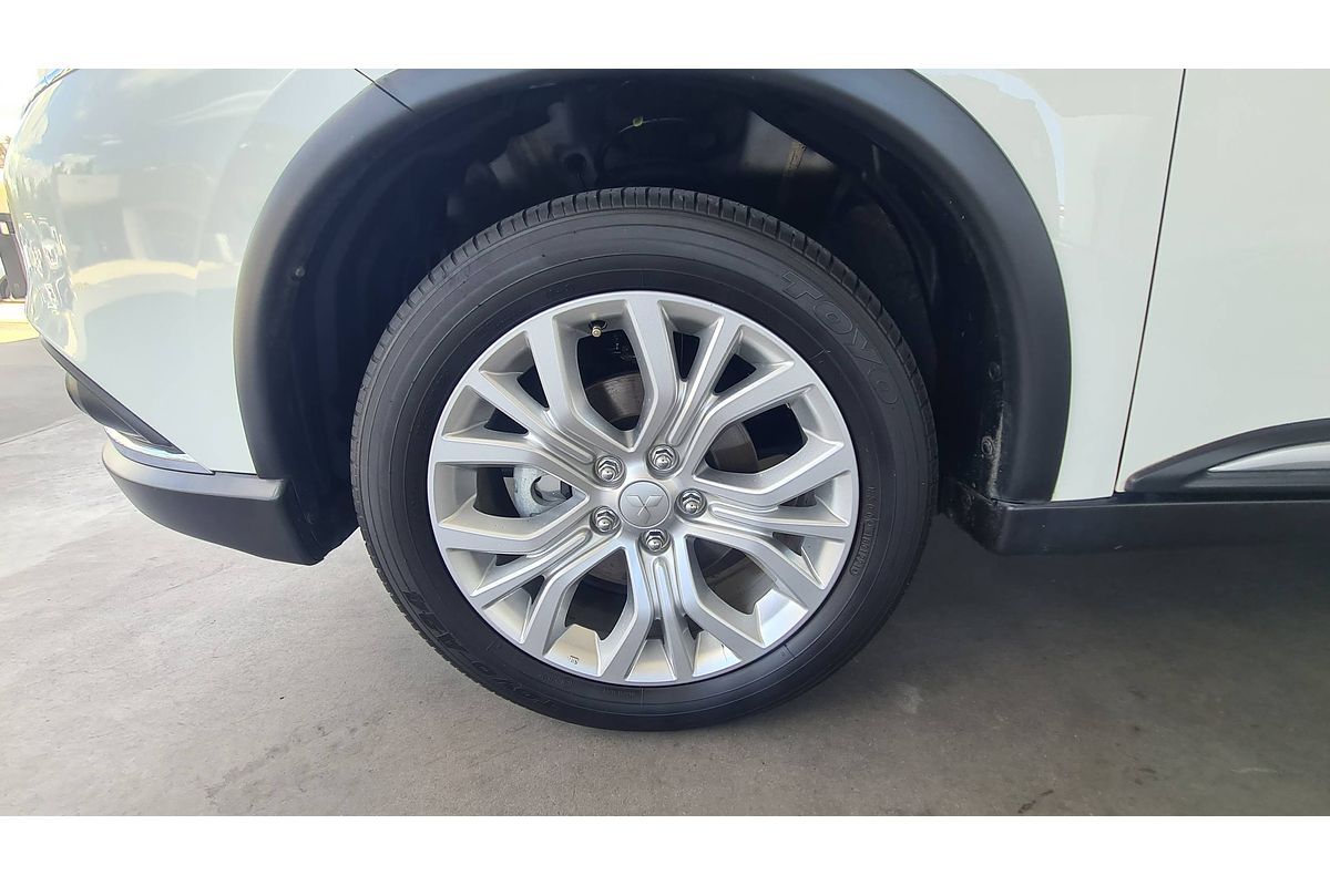 2021 Mitsubishi Outlander ES ZL