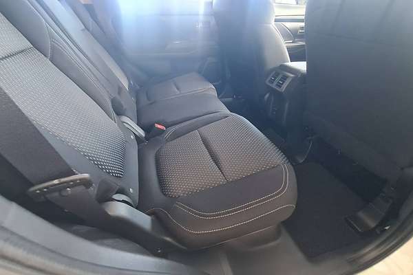 2021 Mitsubishi Outlander ES ZL