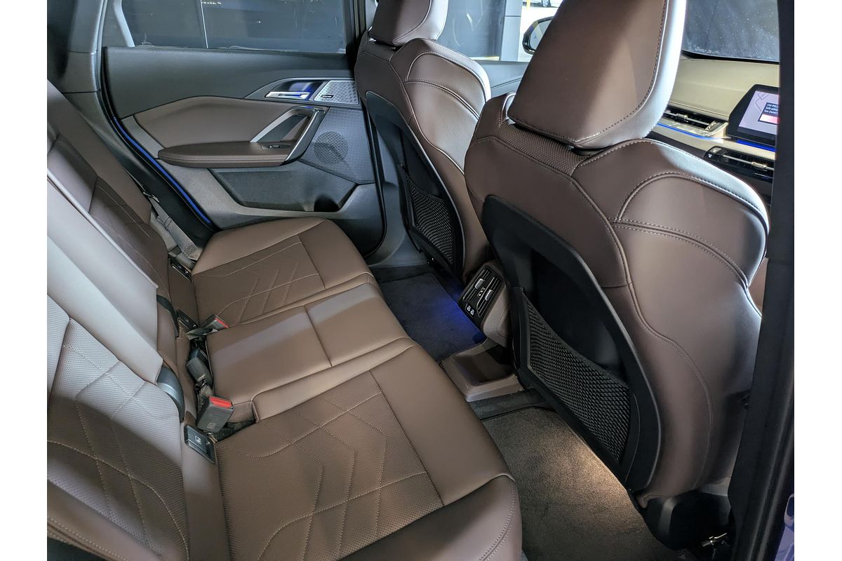 2024 BMW iX1 xDrive30 M Sport U11