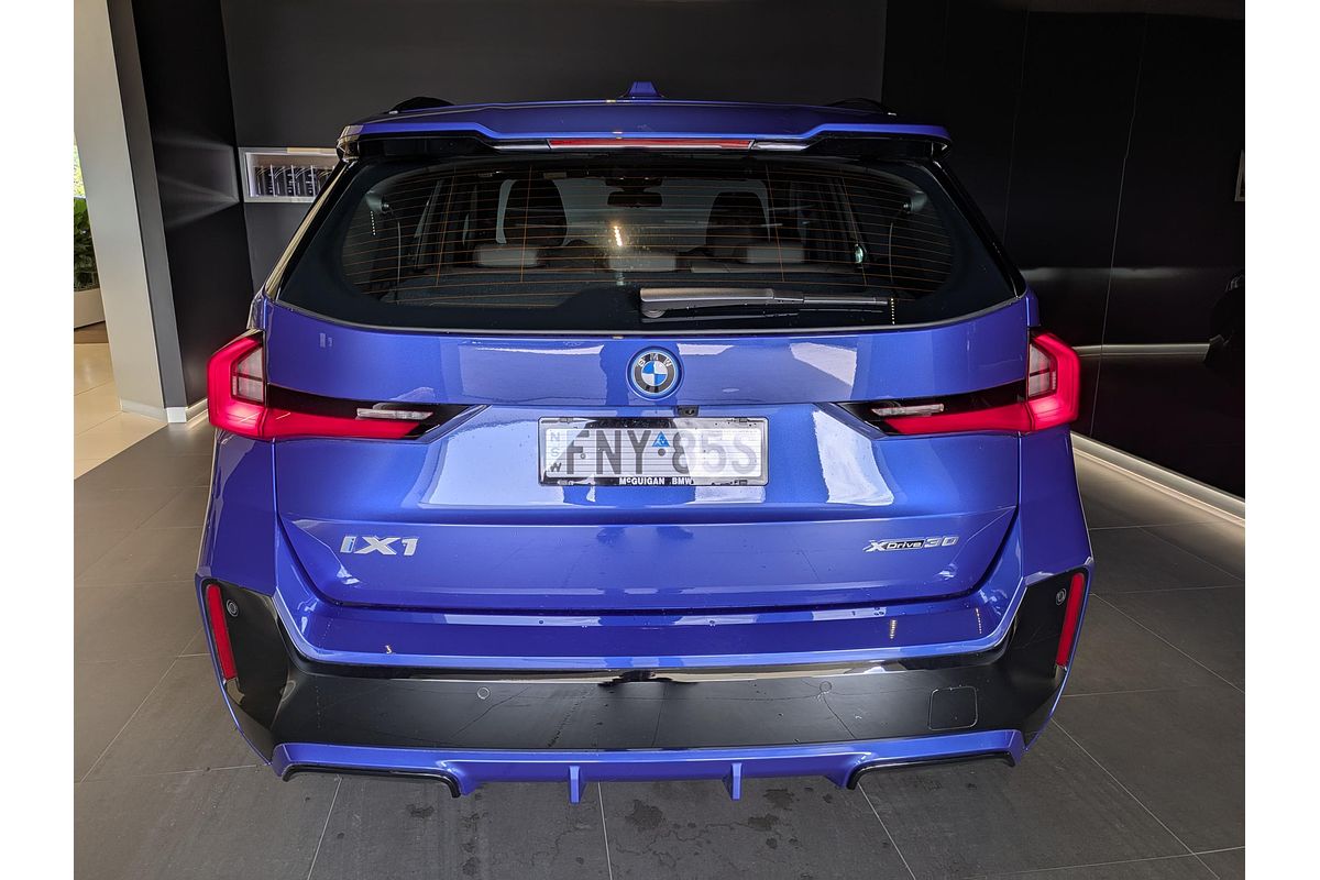 2024 BMW iX1 xDrive30 M Sport U11