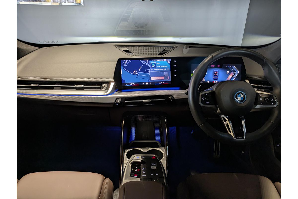 2024 BMW iX1 xDrive30 M Sport U11