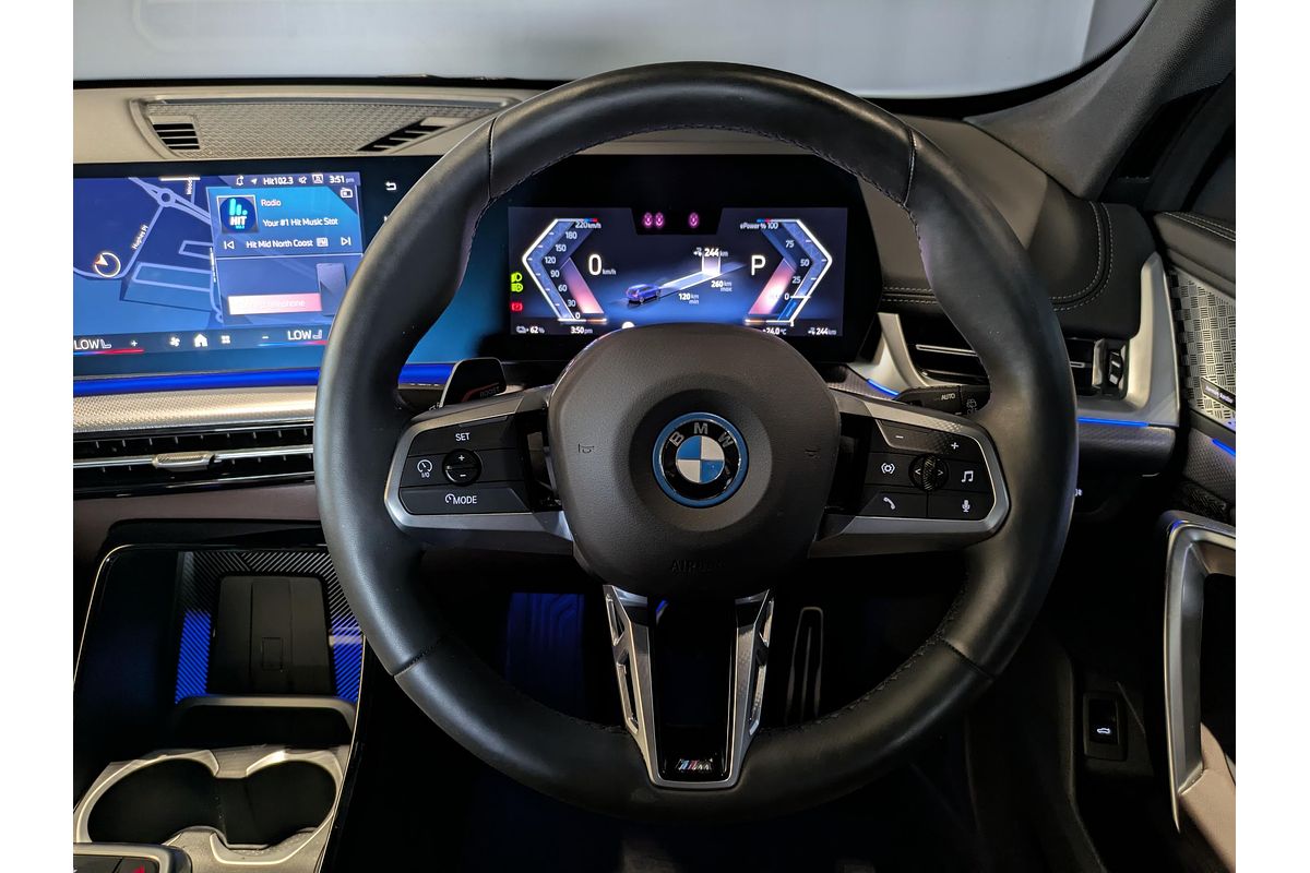 2024 BMW iX1 xDrive30 M Sport U11