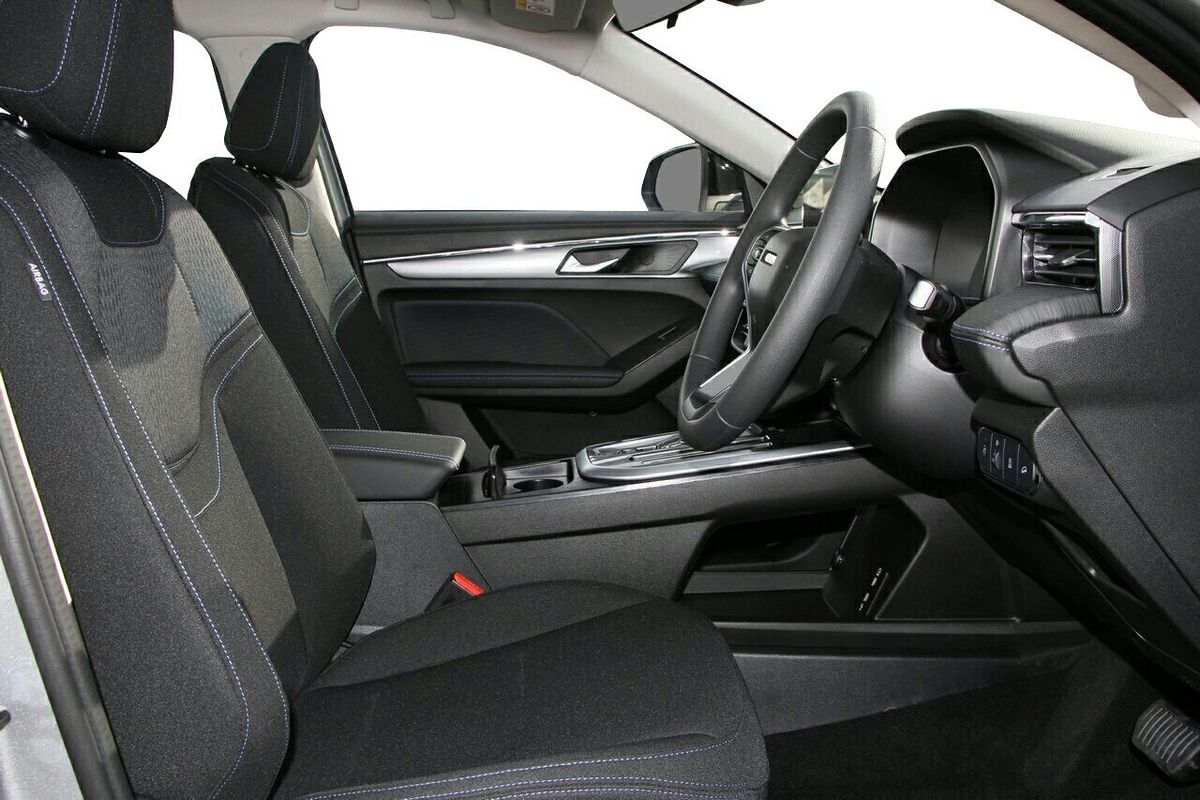 2025 GWM Haval Jolion Premium Hybrid A02