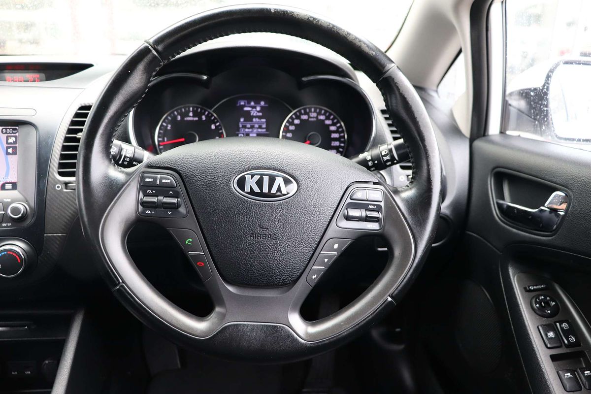 2014 Kia Cerato Si YD