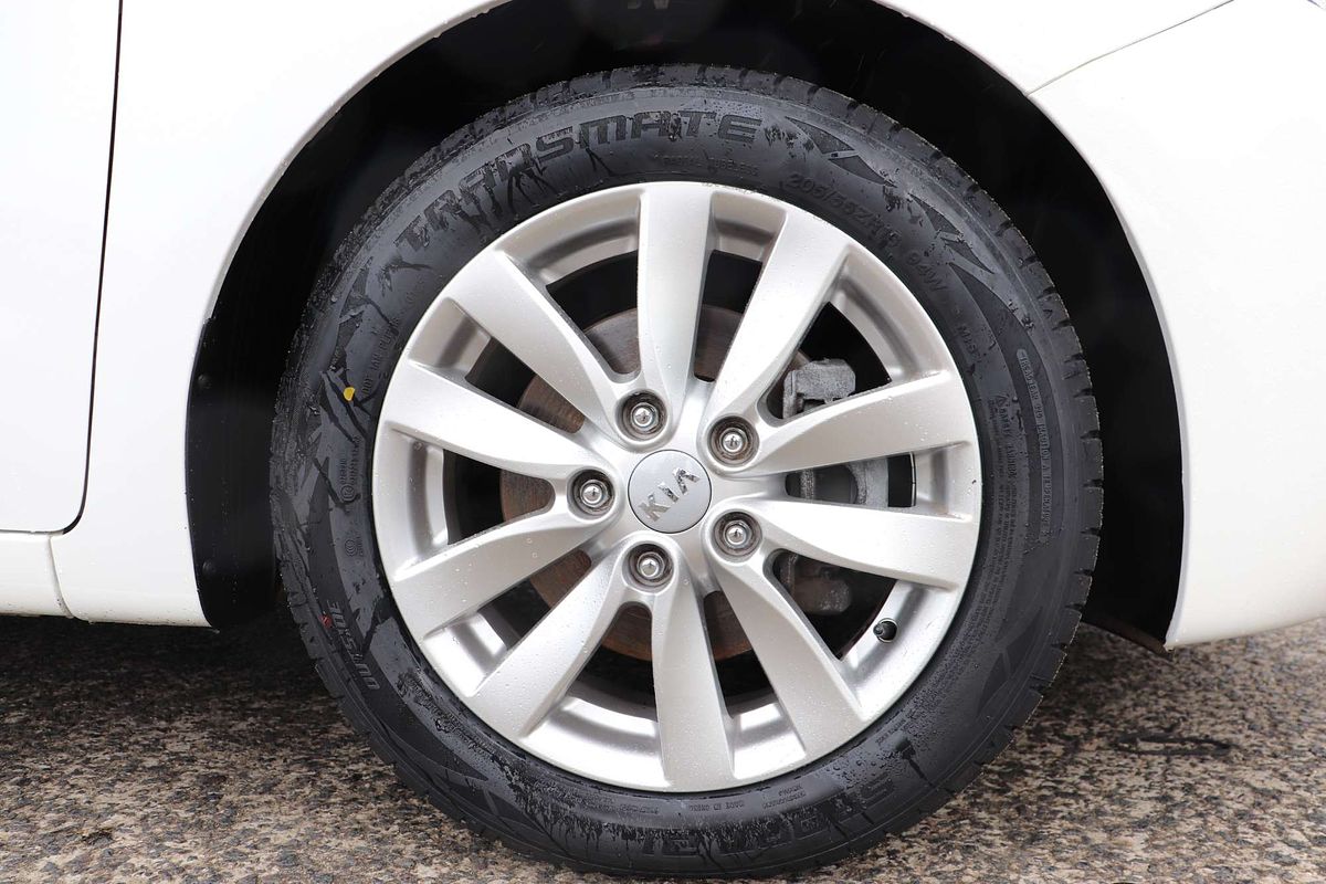 2014 Kia Cerato Si YD