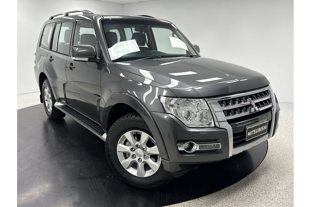 2019 Mitsubishi Pajero Exceed NX