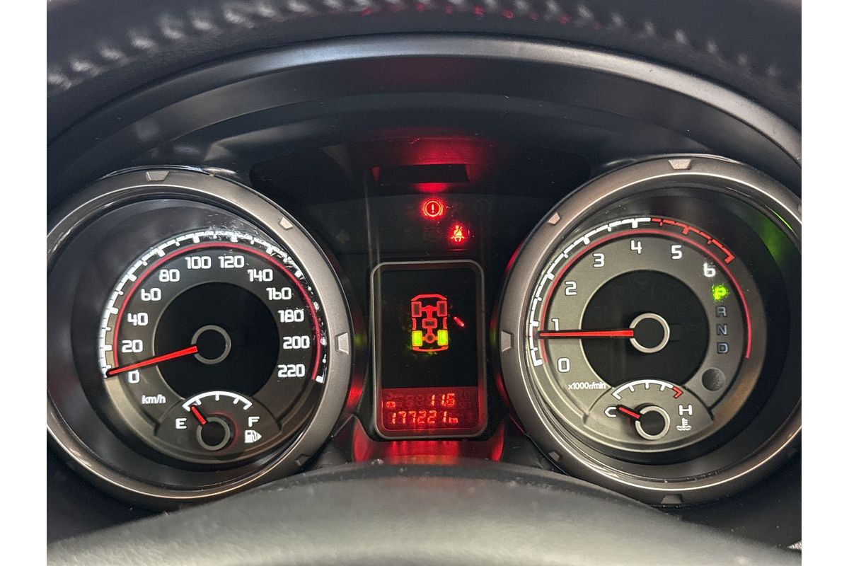 2019 Mitsubishi Pajero Exceed NX