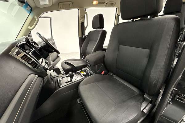 2019 Mitsubishi Pajero Exceed NX