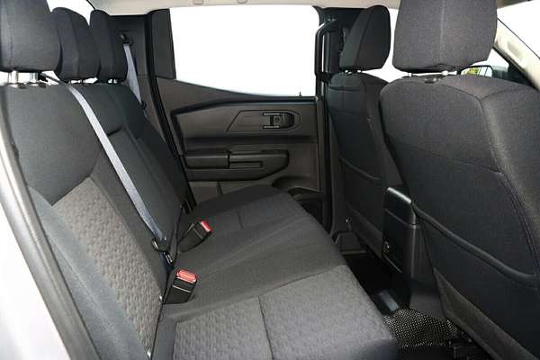 2024 Mitsubishi Triton GLX MV 4X4