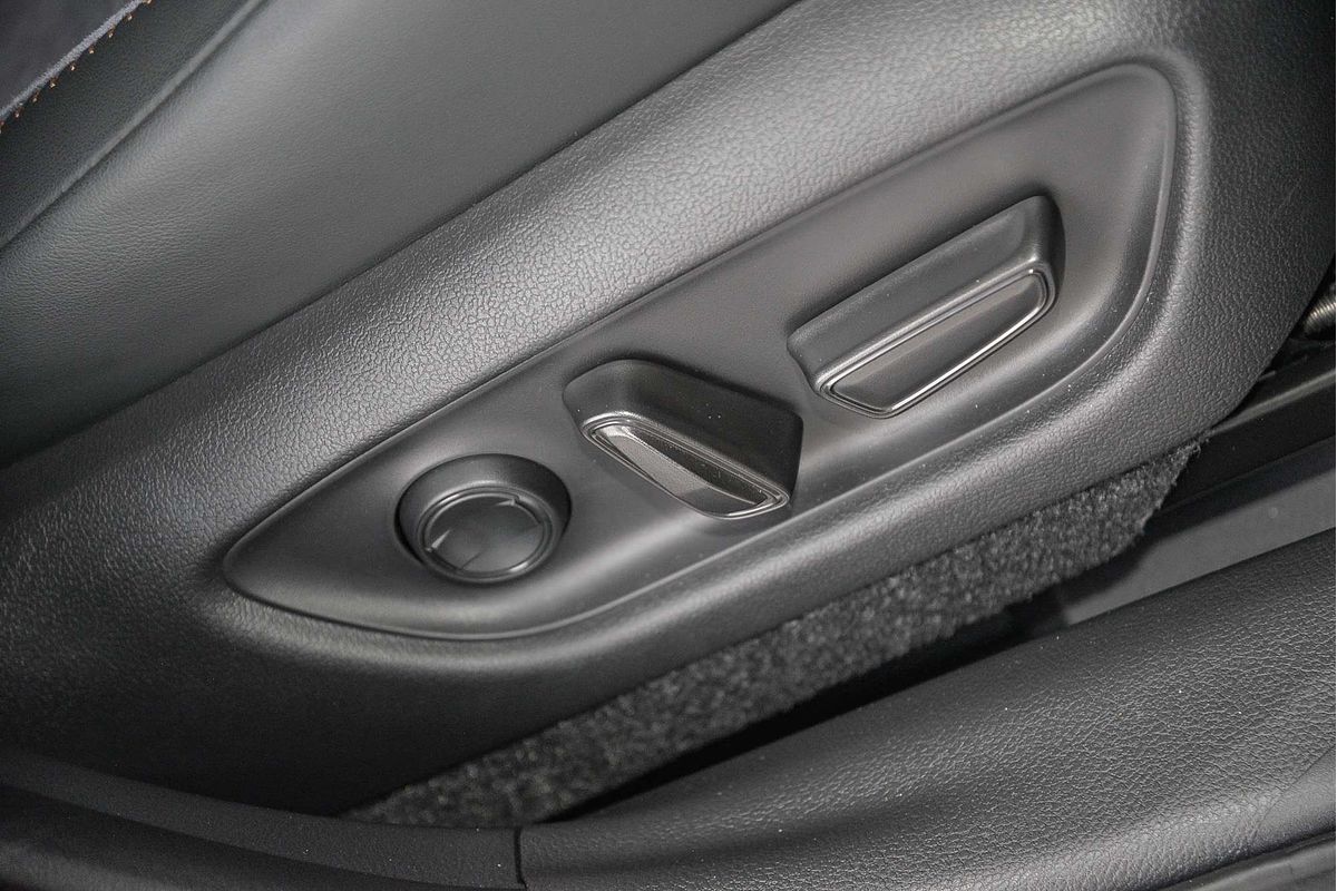 2024 Lexus LBX Sports Luxury MAYH10R