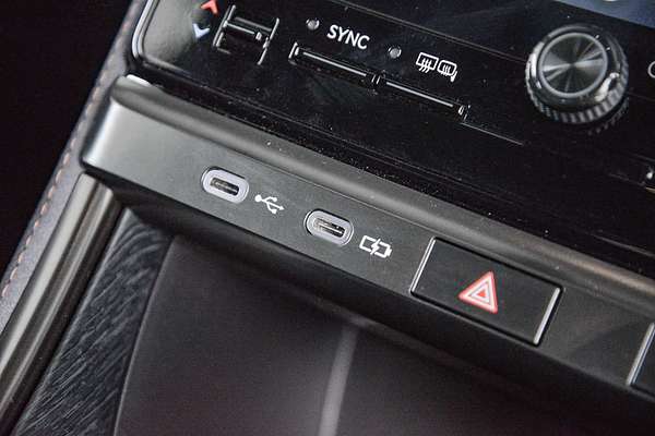 2024 Lexus LBX Sports Luxury MAYH10R