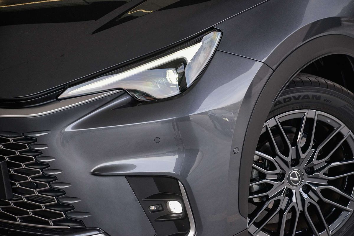 2024 Lexus LBX Sports Luxury MAYH10R